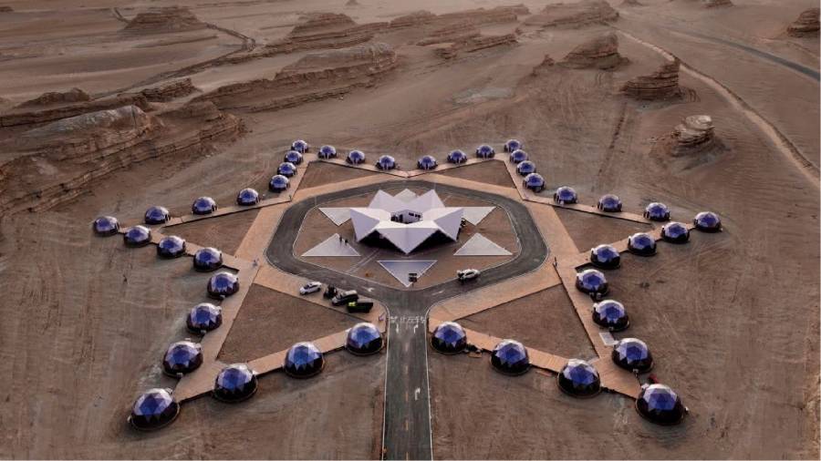 火星移民预演场——模拟外星环境的极端生存训练华容县户外野奢帐篷实验项目